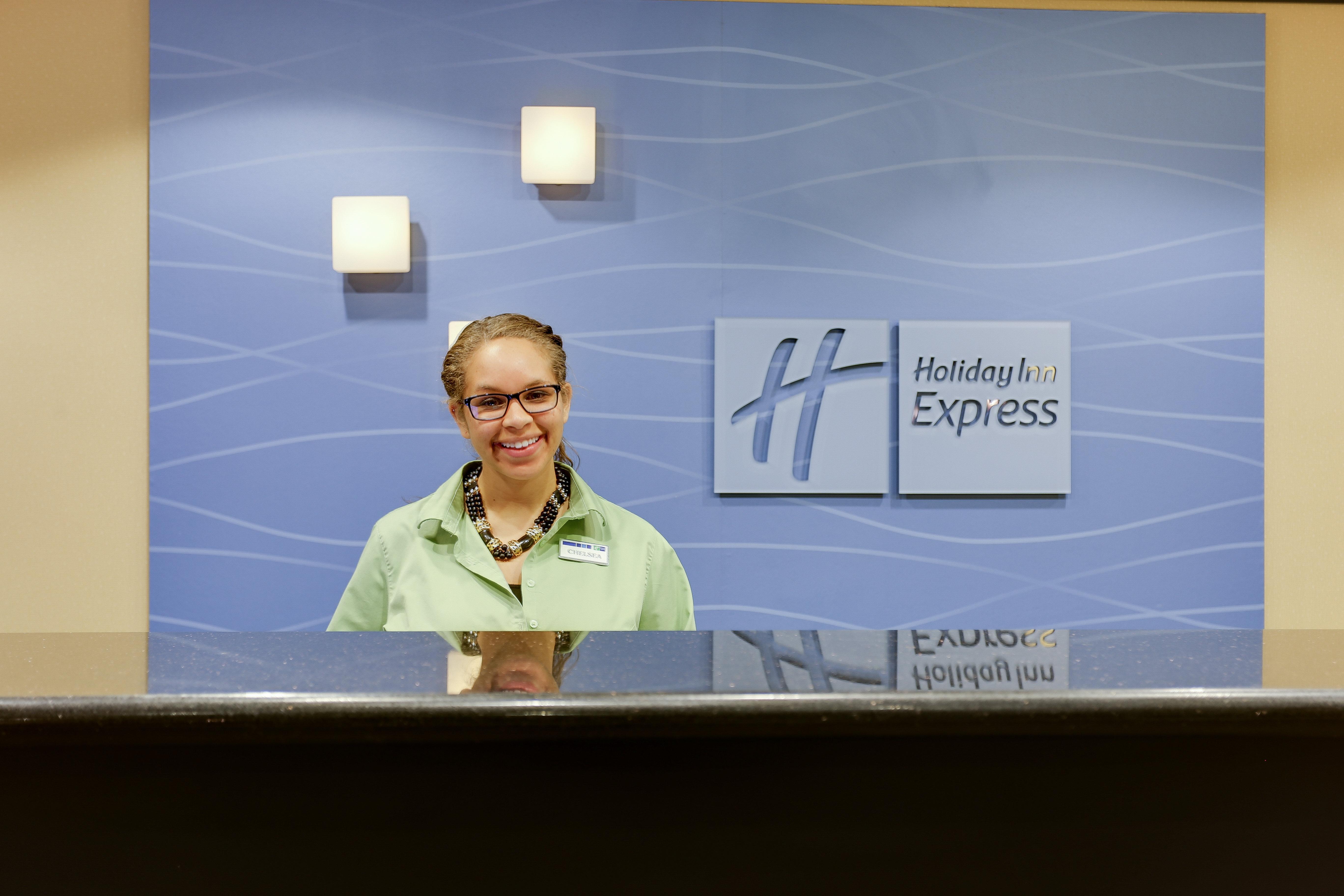 Holiday Inn Express Hotel & Suites Huntsville, An Ihg Hotel Εξωτερικό φωτογραφία